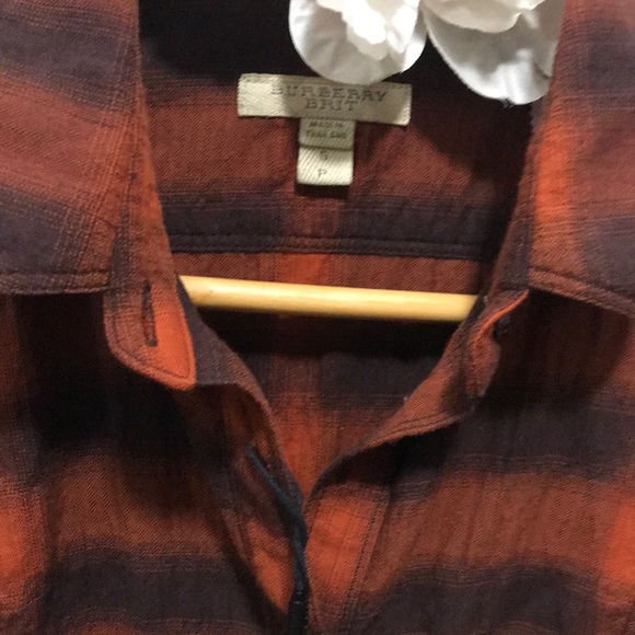 Authentic Burberry shirt - Picture 2 of 7